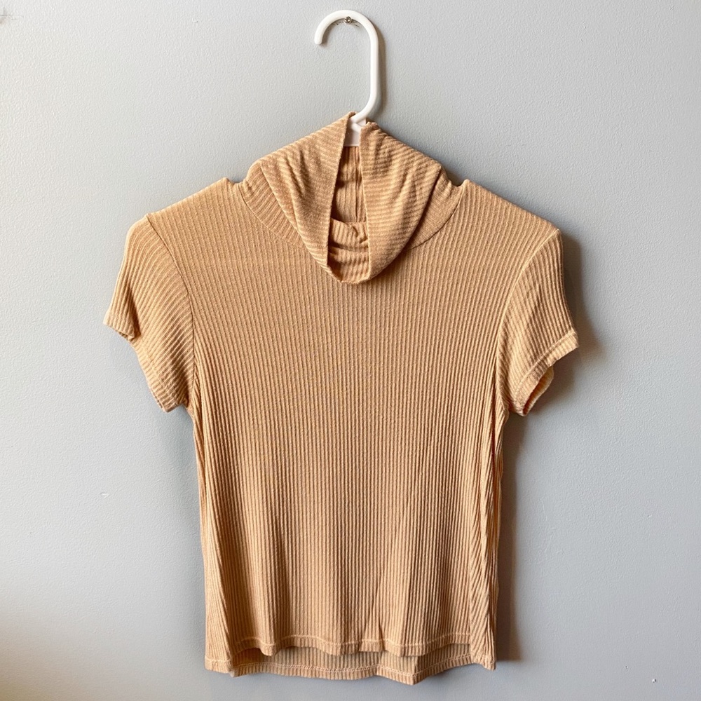 Short Sleeve Ribbed Turtleneck